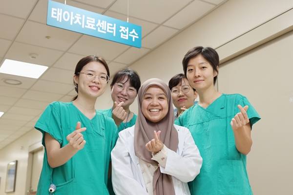 Dr. Siti Sarah Ahmad from Malaysia - Department of Obstetrics and Gynecology 